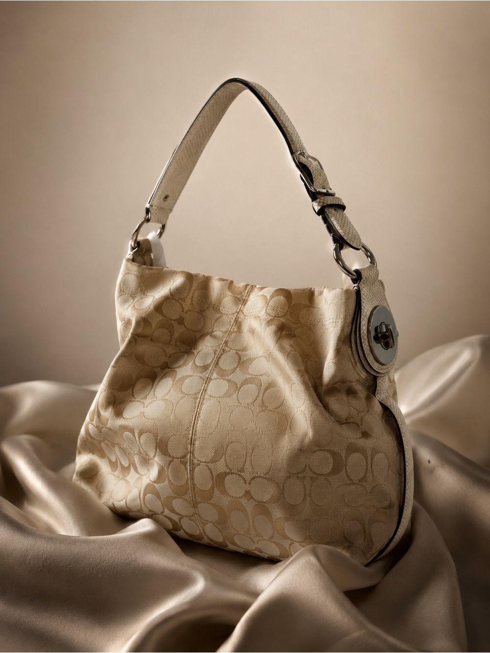 Vintage Coach Signature Hobo Bag Y2K Shoulder Purse Silver Hardware